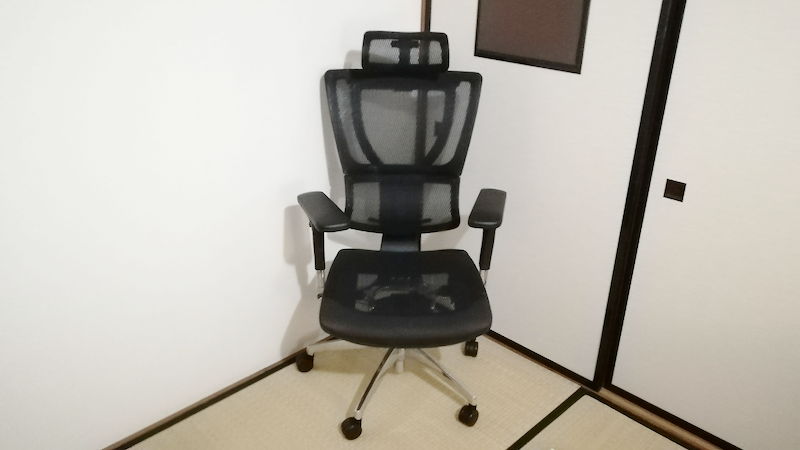 エルゴヒューマン フィット (Ergohuman Fit)/ヘッドレスト付 椅子